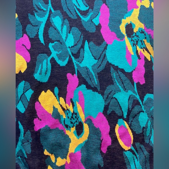 Black and Teal Floral Vintage Knit Sweater Medium - Picture 5 of 6